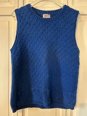 SKYR Cobalt Blue Textured Cable-Knit Sleeveless Sweater Vest Size M